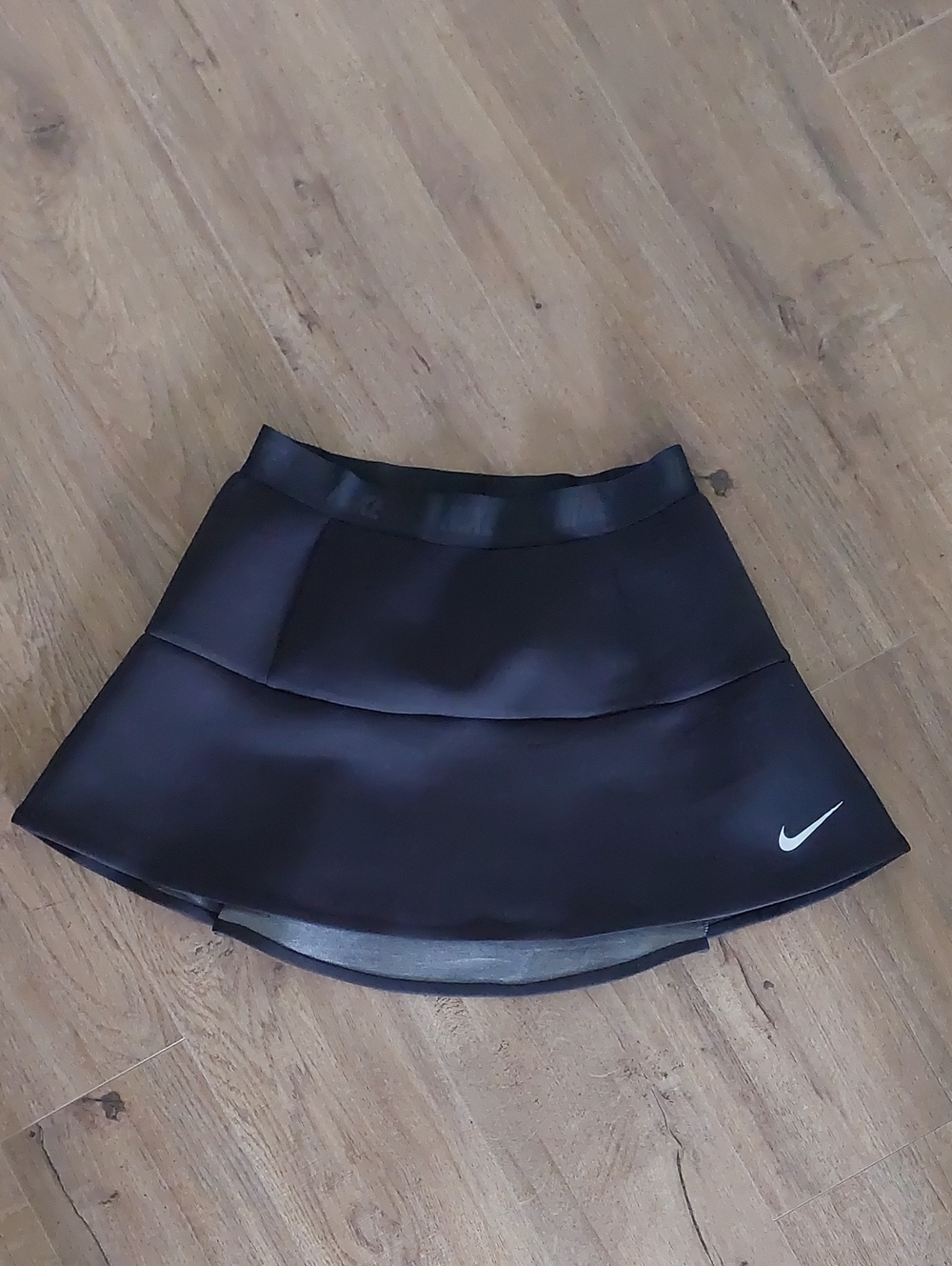 Nike Golf Women’s Small Black Logo Elastic Waistband Flared Skort Athletic